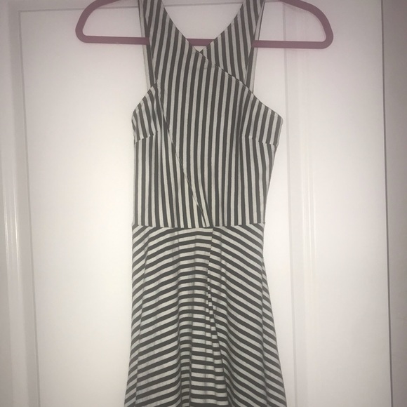 Stripped dress - Picture 1 of 3